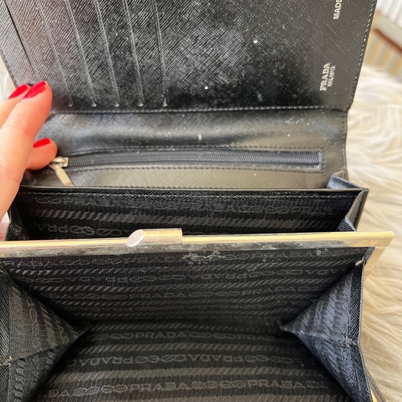 Prada Bi-fold Wallet - Picture 4 of 5